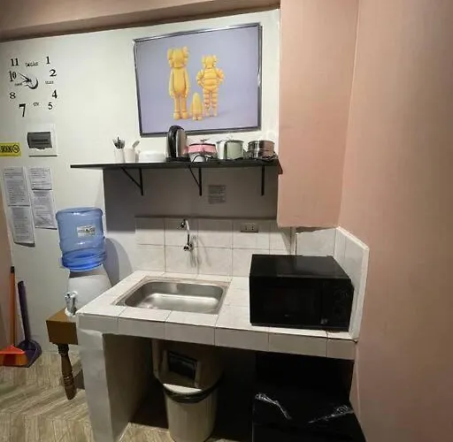 Apartamento Staycation Condotel Apartelle Fishermall Qc *