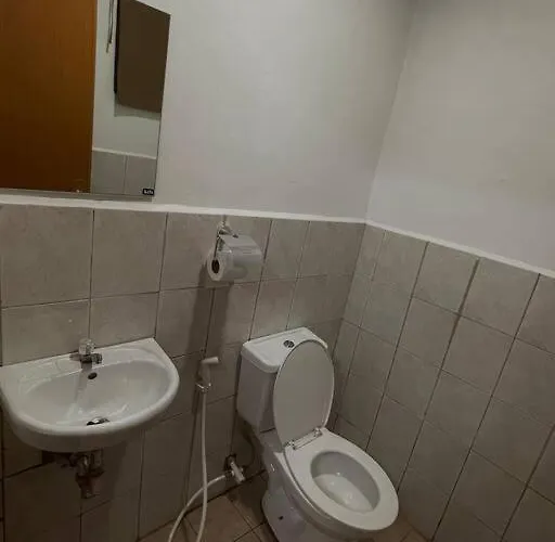 Staycation Condotel Apartelle Fishermall Qc *